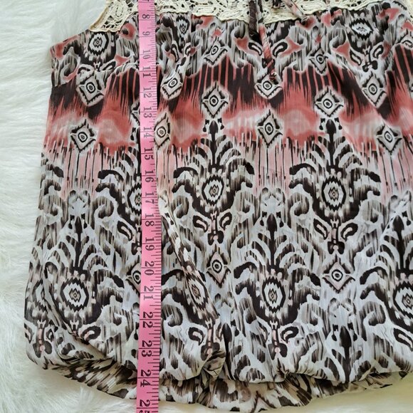 Dressbarn Lace Crochet Front Boho Tank Top Size XL - Picture 10 of 10